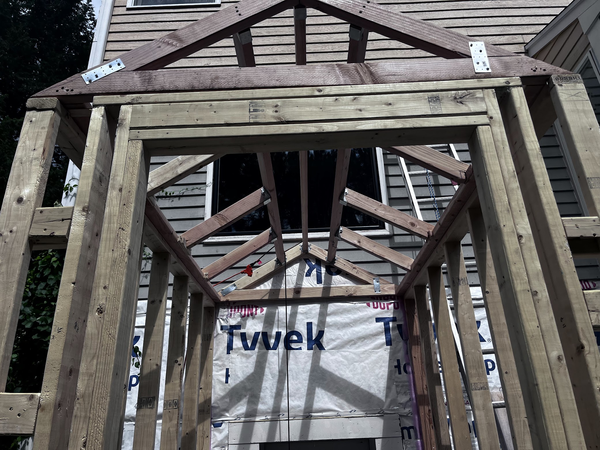 Bulkhead construction